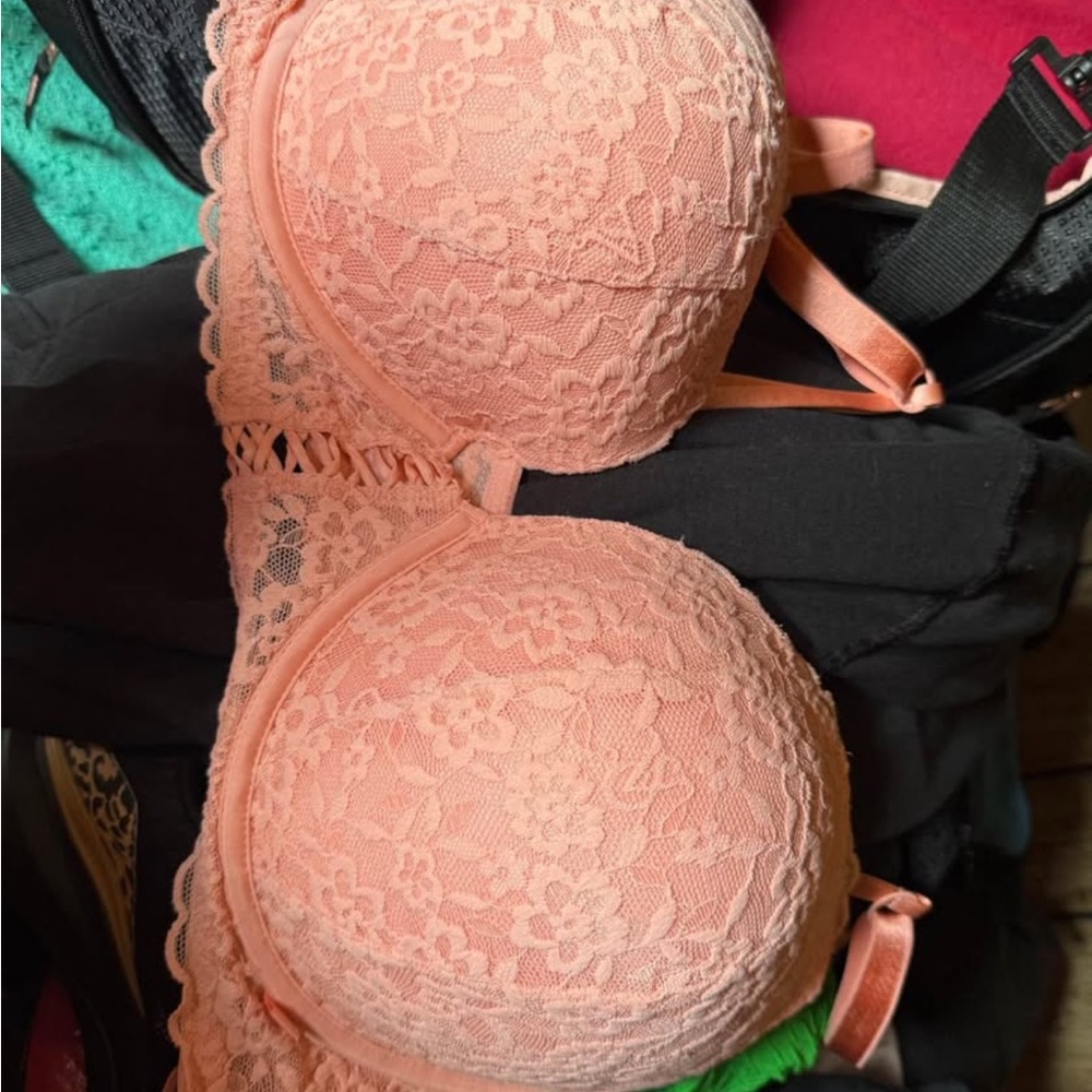Victoria Secret Push Up Peach Color Bra Brand new